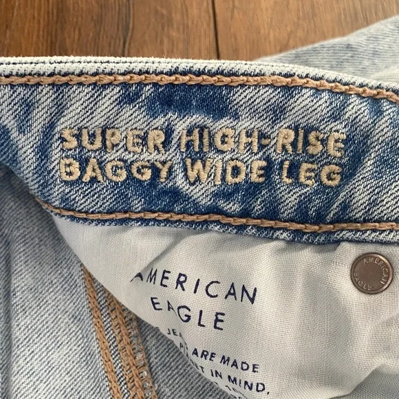 American Eagle Super High Rise Baggy Wide Leg Jeans Women’s 10 - Picture 4 of 7